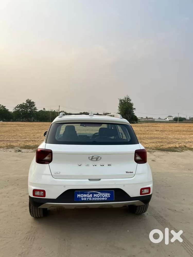 Hyundai Venue Sx Plus Turbo Dct, 2019, Petrol