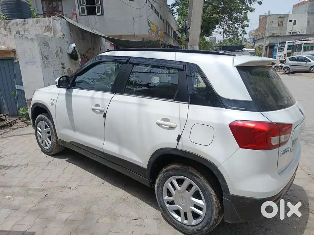 Maruti Suzuki Brezza 2017 Diesel 92500 Km Driven