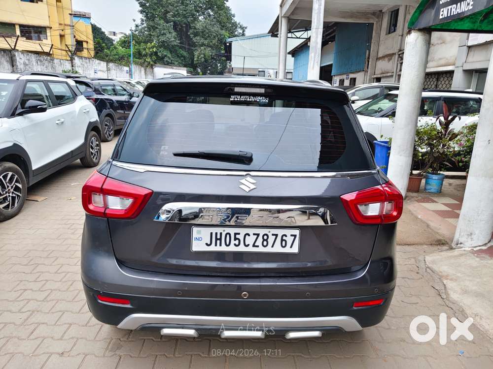 Maruti Suzuki Brezza 1.5 Zxi Smart Hybrid, 2021, Petrol