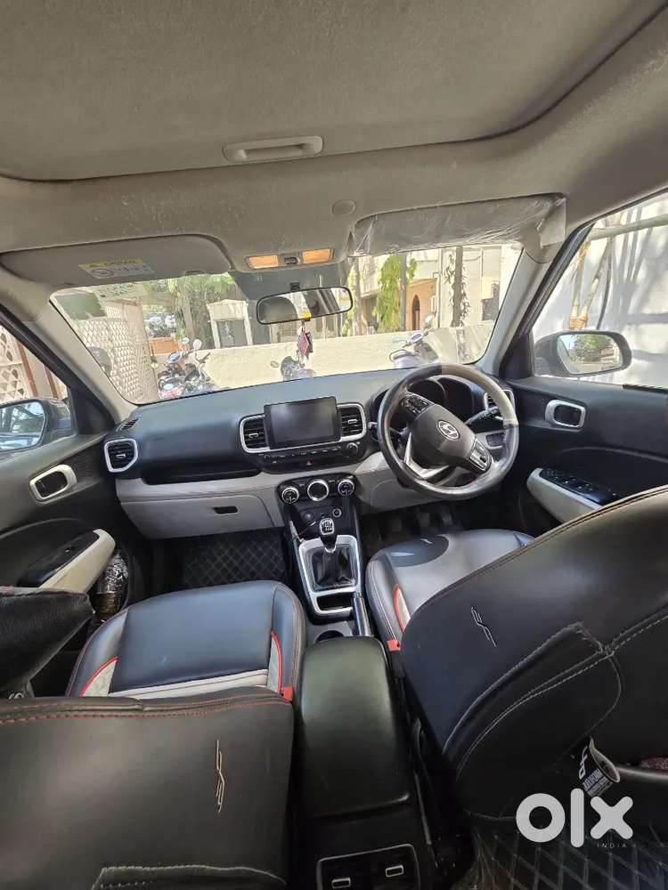 Hundai Venue 1st Owner