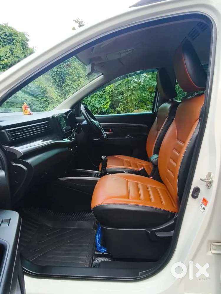 Maruti Suzuki Xl6 1.5 Zeta Mt, 2024, Petrol
