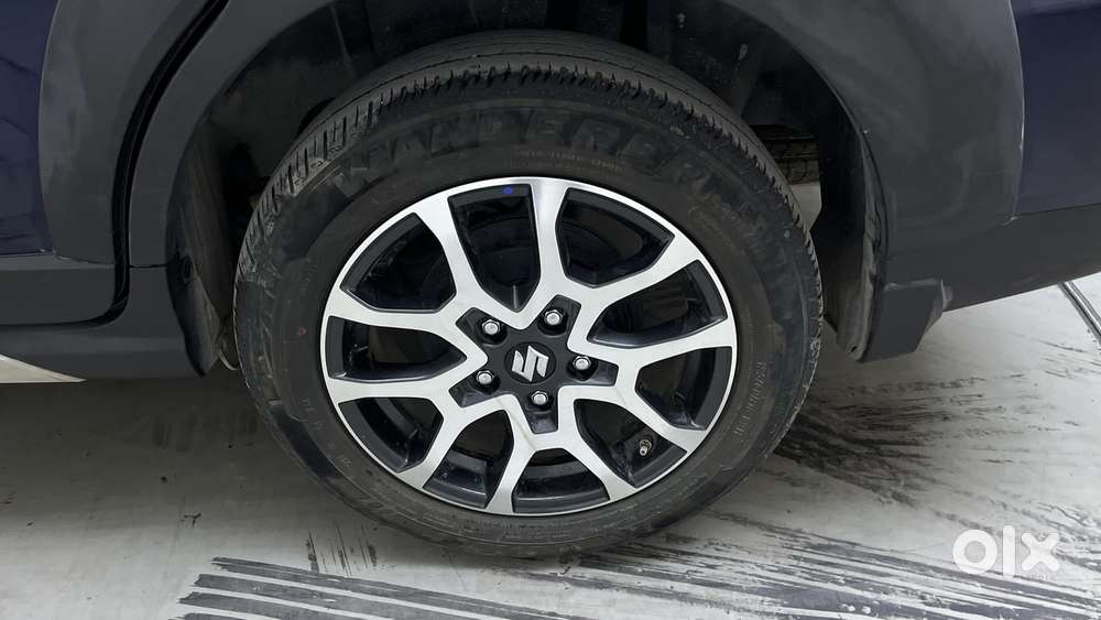 Maruti Suzuki Xl6 1.5 Alpha Plus Mt, 2022, Petrol