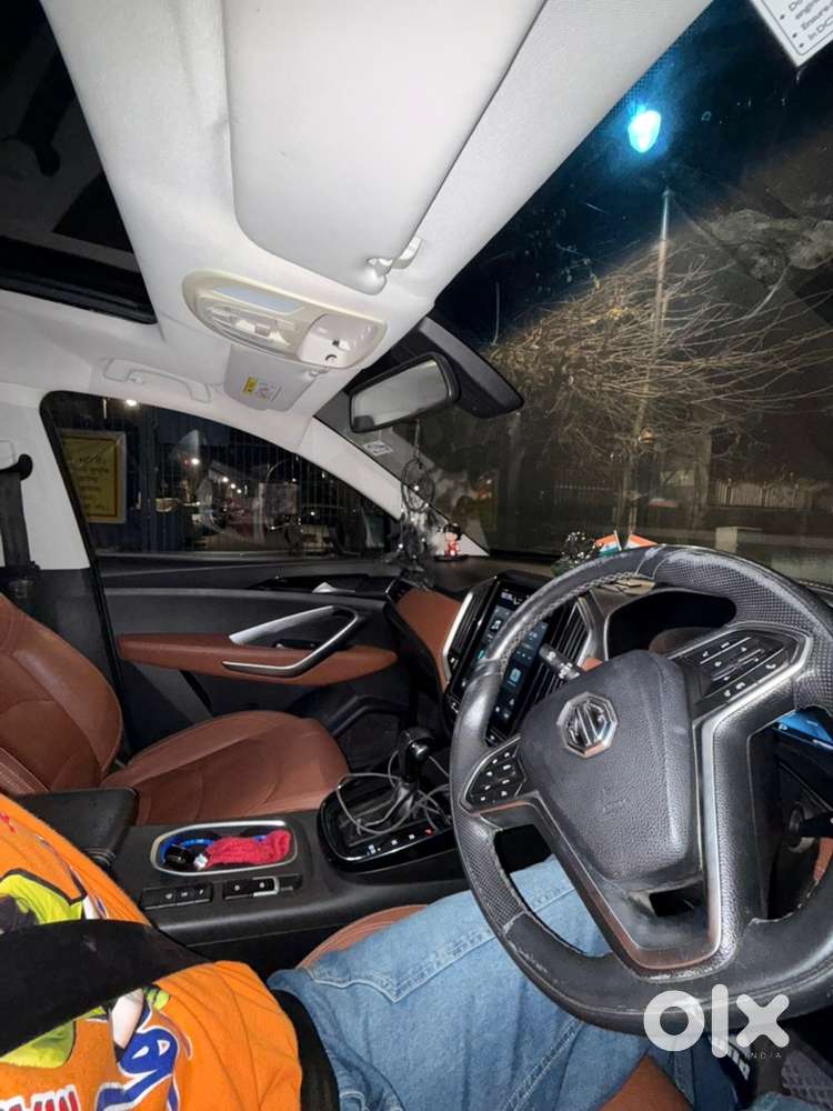 Mg Hector Plus 2020 Petrol Automatic