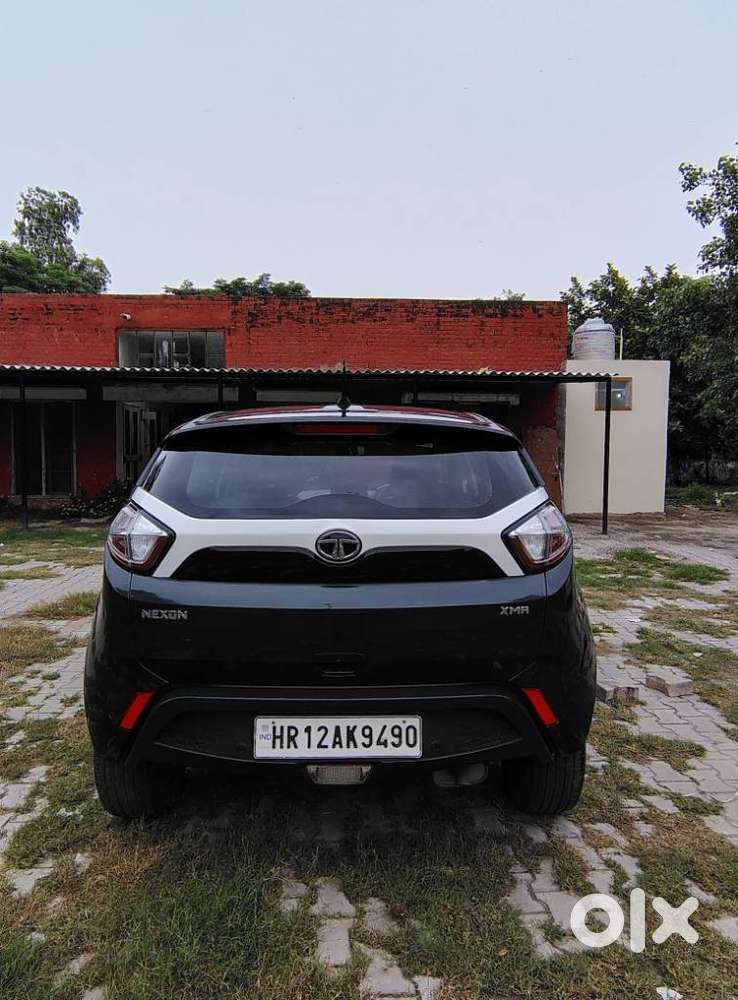 Tata Nexon Amt 1.2 Revotron Xma, 2019, Petrol