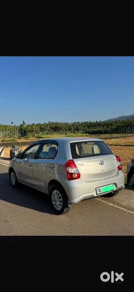 Toyota Etios Liva 2015