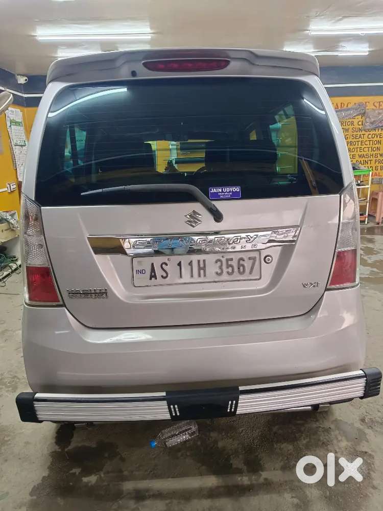 Maruti Suzuki Wagon R Stingray 2014 Petrol Well Maintained