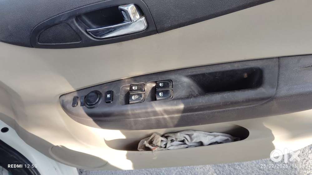 Hyundai I20 Sportz 1.2 Vtvt, 2013, Petrol