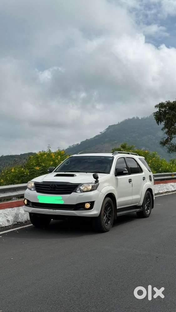 Toyota Fortuner Diesel 2015
