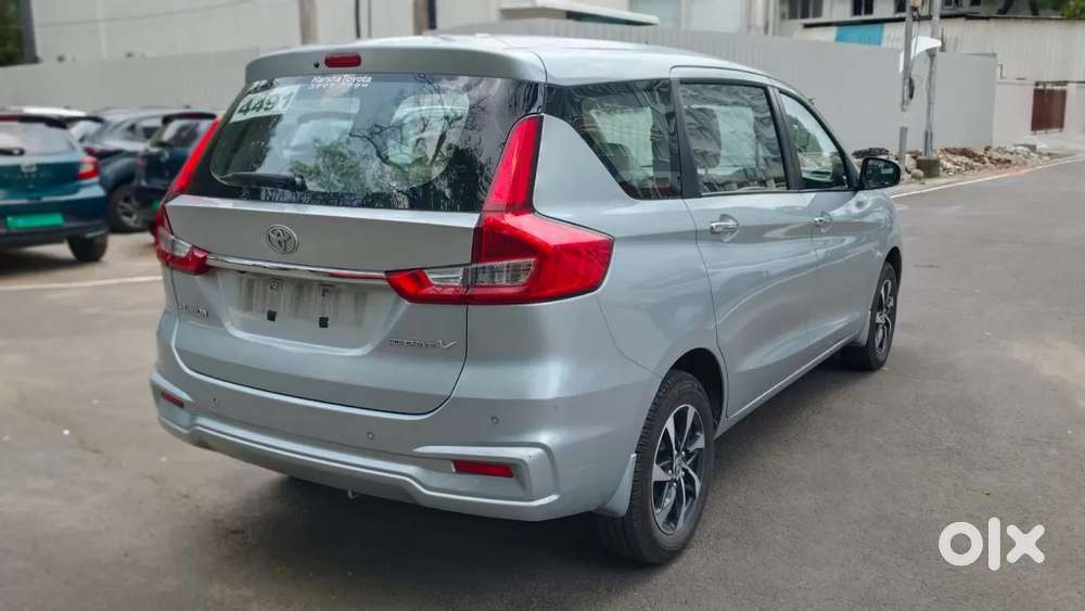 Toyota Rumion, 2024, Petrol