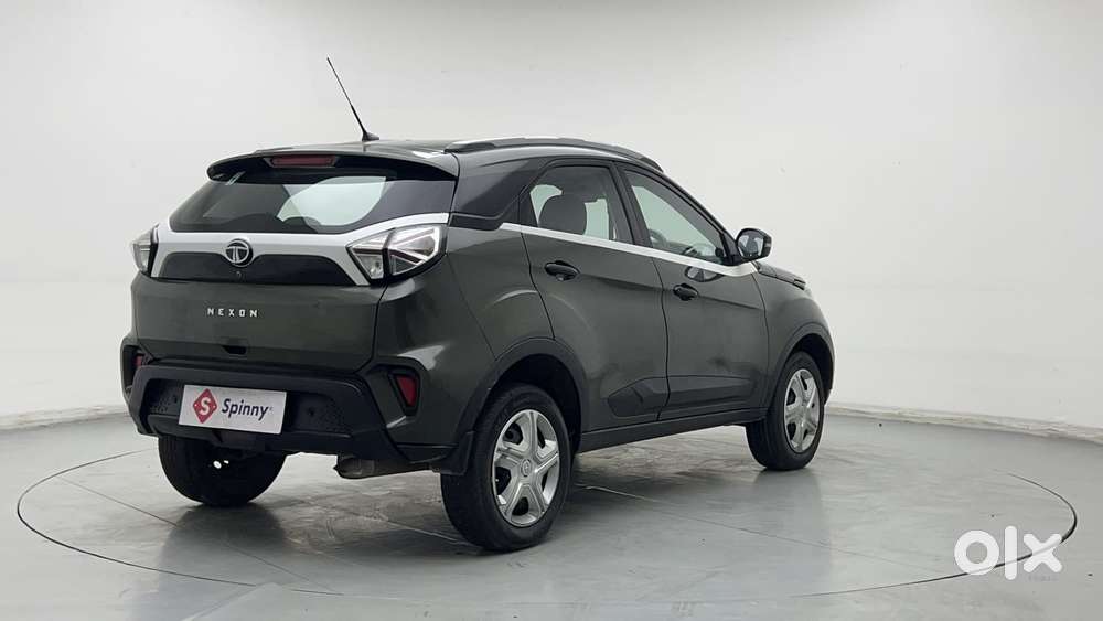 Tata Nexon 1.2 Revotron Xma, 2022, Petrol