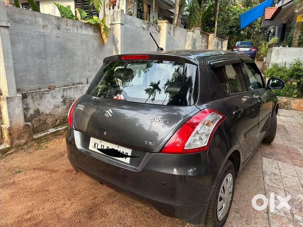 Maruti Suzuki Swift 2017 Petrol Well Maintained