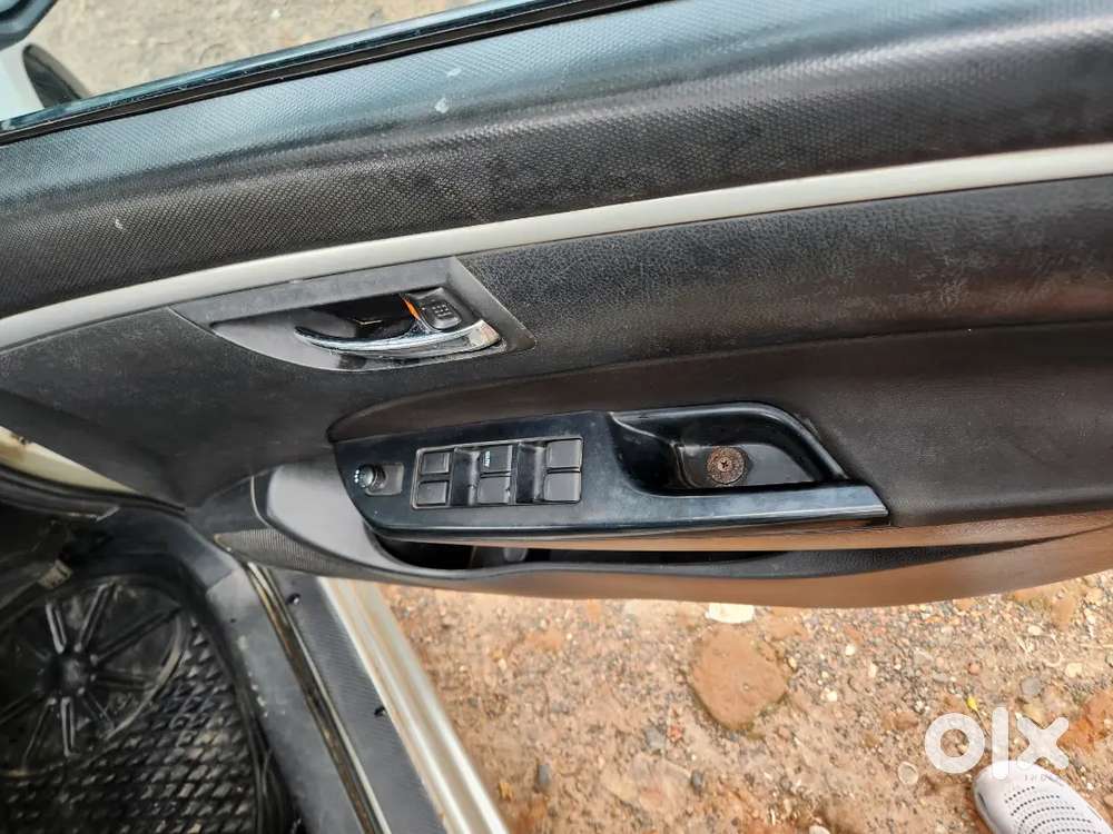 Maruti Suzuki Swift 2011 Diesel Manual
