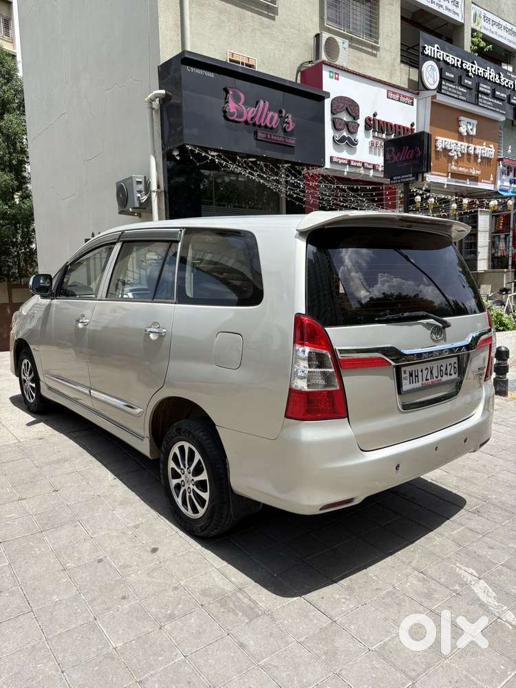 Toyota Innova 2.5 G (diesel) 8 Seater, 2013, Diesel