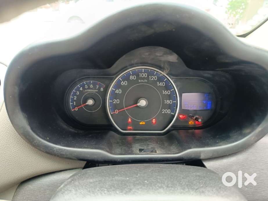 Hyundai I10 Sportz, 2011, Petrol