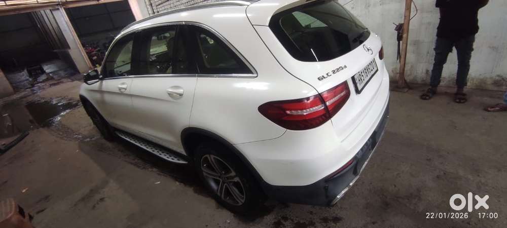 Mercedes-benz Glc 2018 Diesel Well Maintained