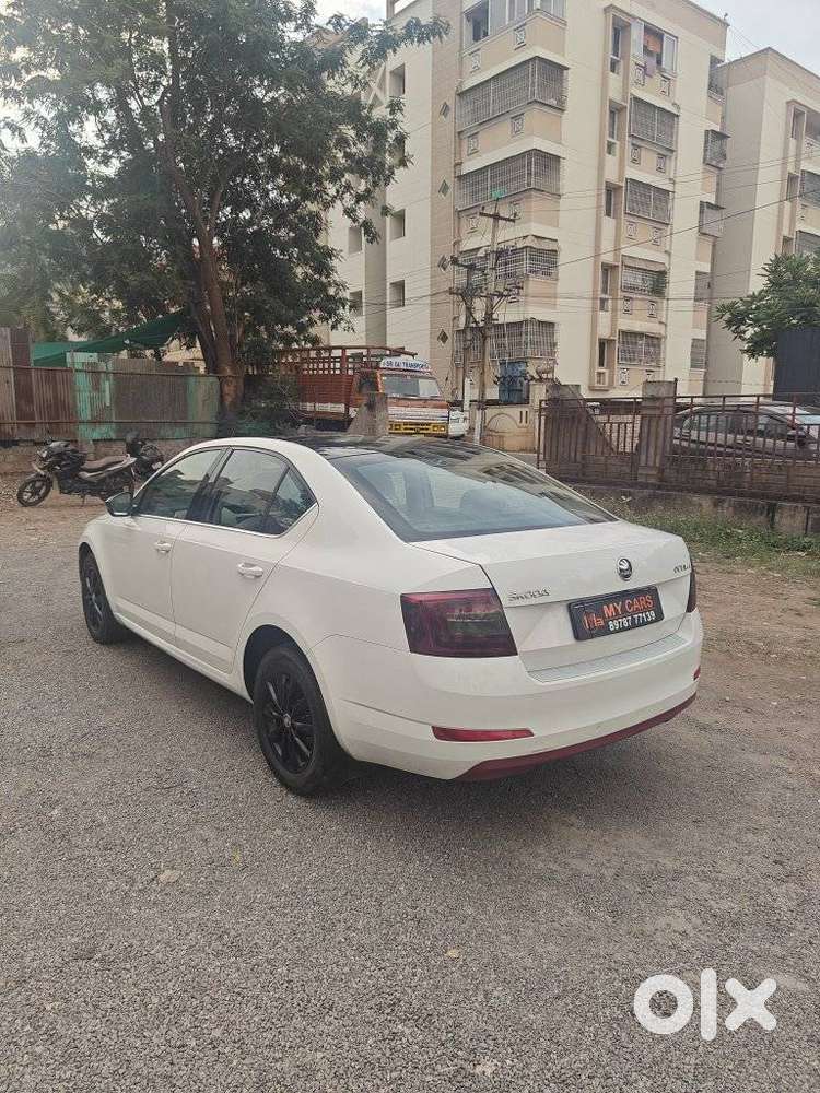 Skoda Octavia 2.0 Tdi Style Plus At, 2016, Diesel