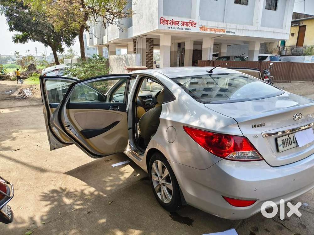 Hyundai Car Manual 2012