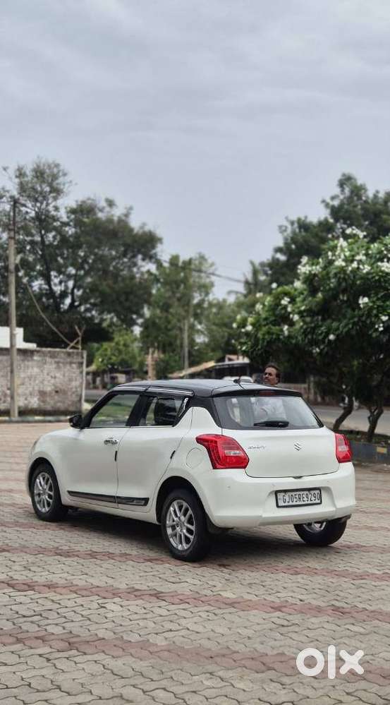 Maruti Suzuki Swift Zxi Plus Amt Dual Tone, 2018, Petrol