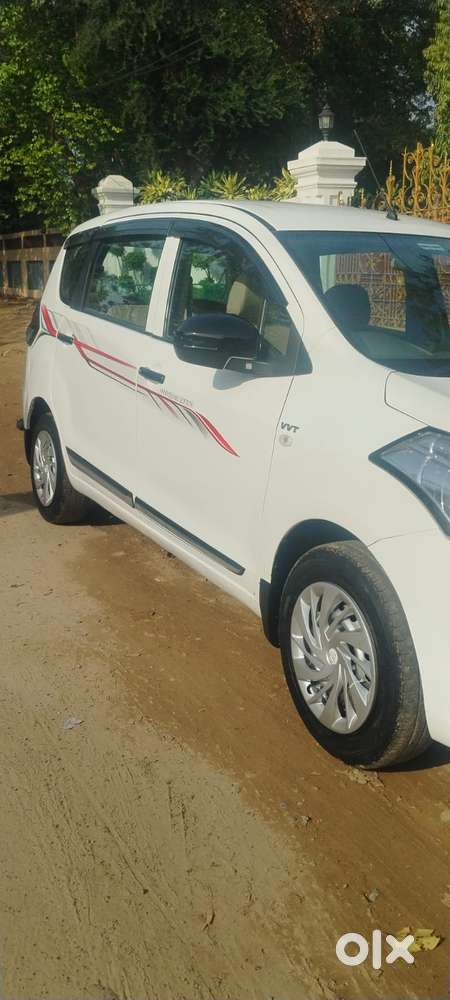 Maruti Suzuki Ertiga 1.5 Lxi, 2012, Petrol