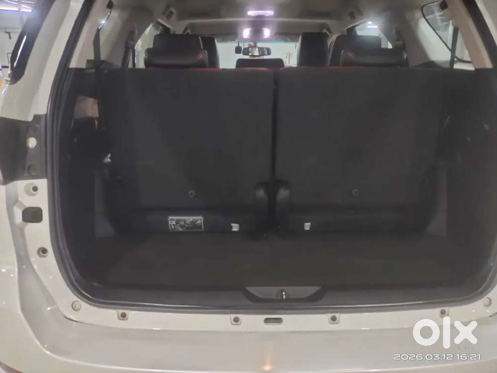 Toyota Fortuner Legender 2025