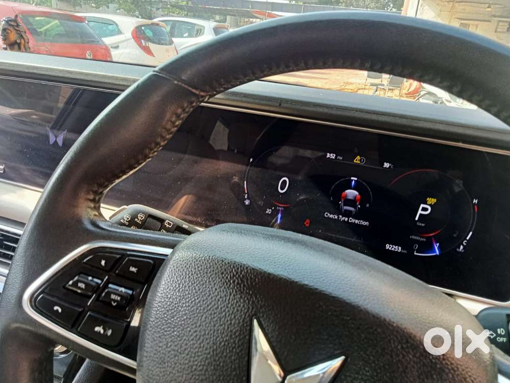 Mahindra Xuv700, 2022, Diesel