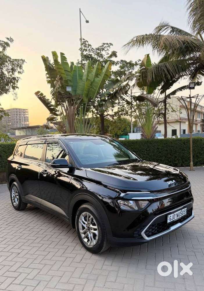 Kia Carens G 1.5 6mt Premium (o) 7-seater, 2024, Diesel