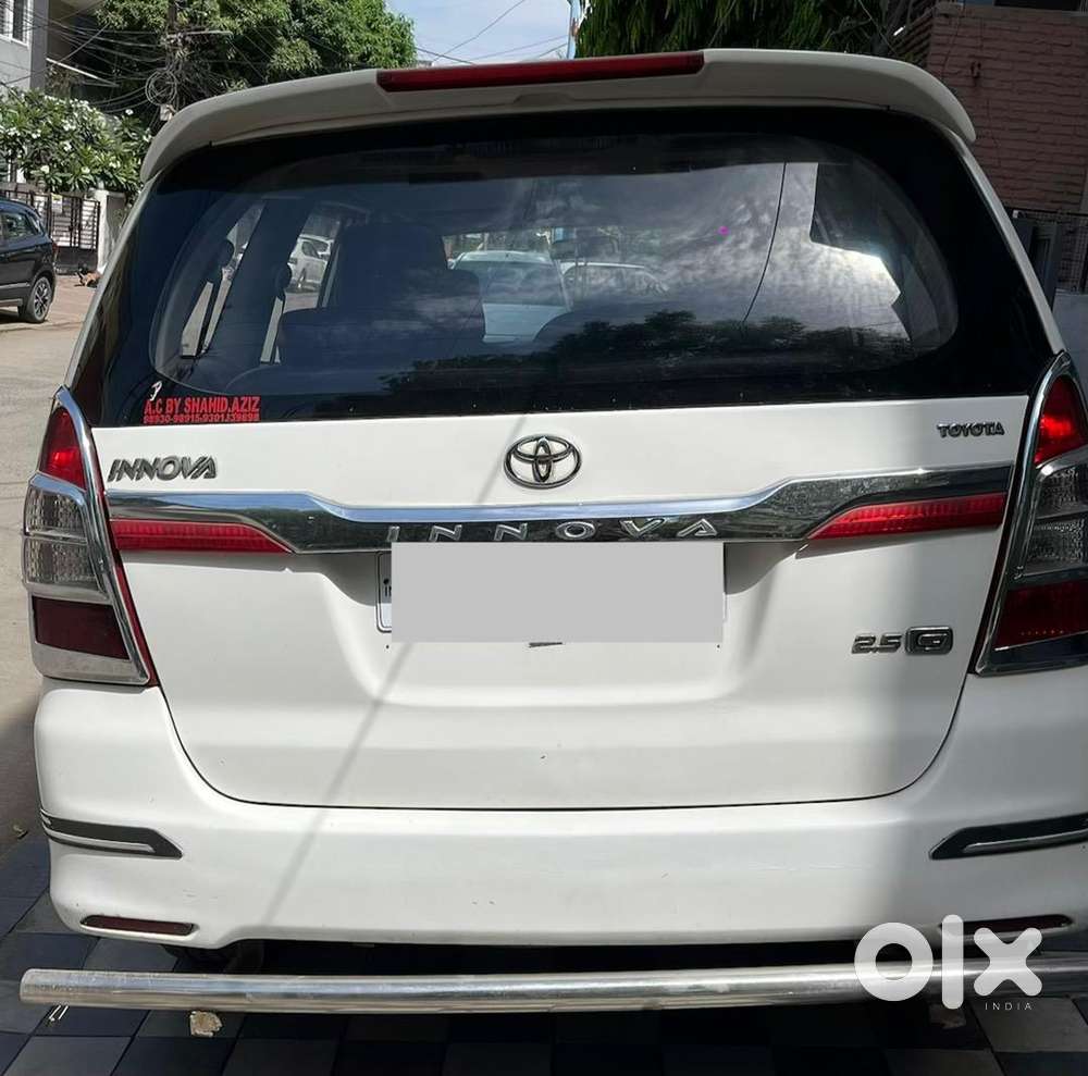 Toyota Innova 2015 Diesel Well Maintained