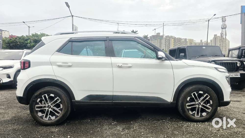 Hyundai Venue Sx Mt, 2023, Diesel