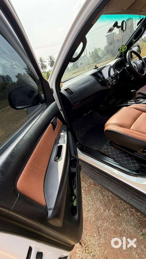 Toyota Fortuner Automatic Diesel 2013