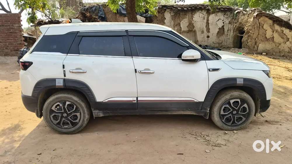 Maruti Suzuki Brezza 2025 Petrol 13083 Km Driven