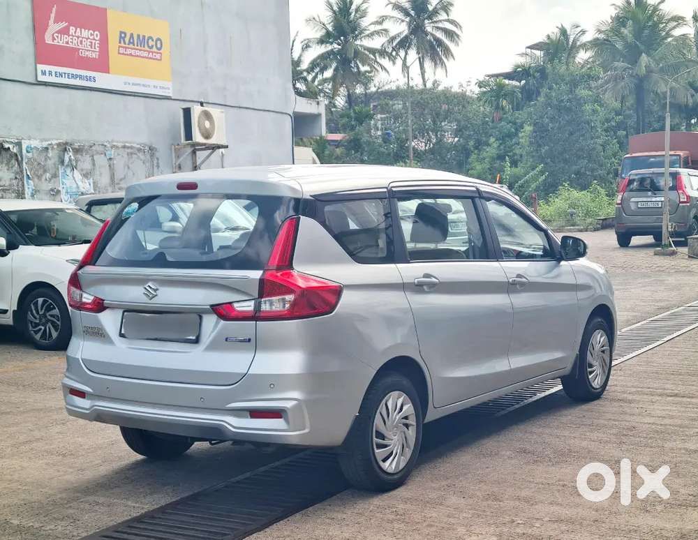 Ertiga Vxi Smart Hybrid  Well Maintained