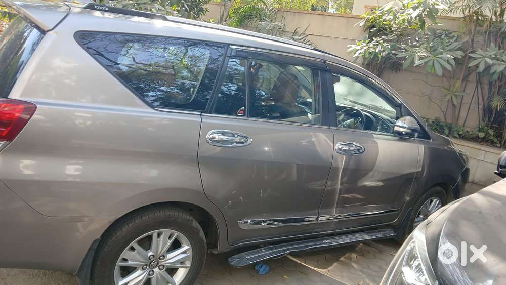 Toyota Innova Crysta 2.8 Z, 2016, Diesel