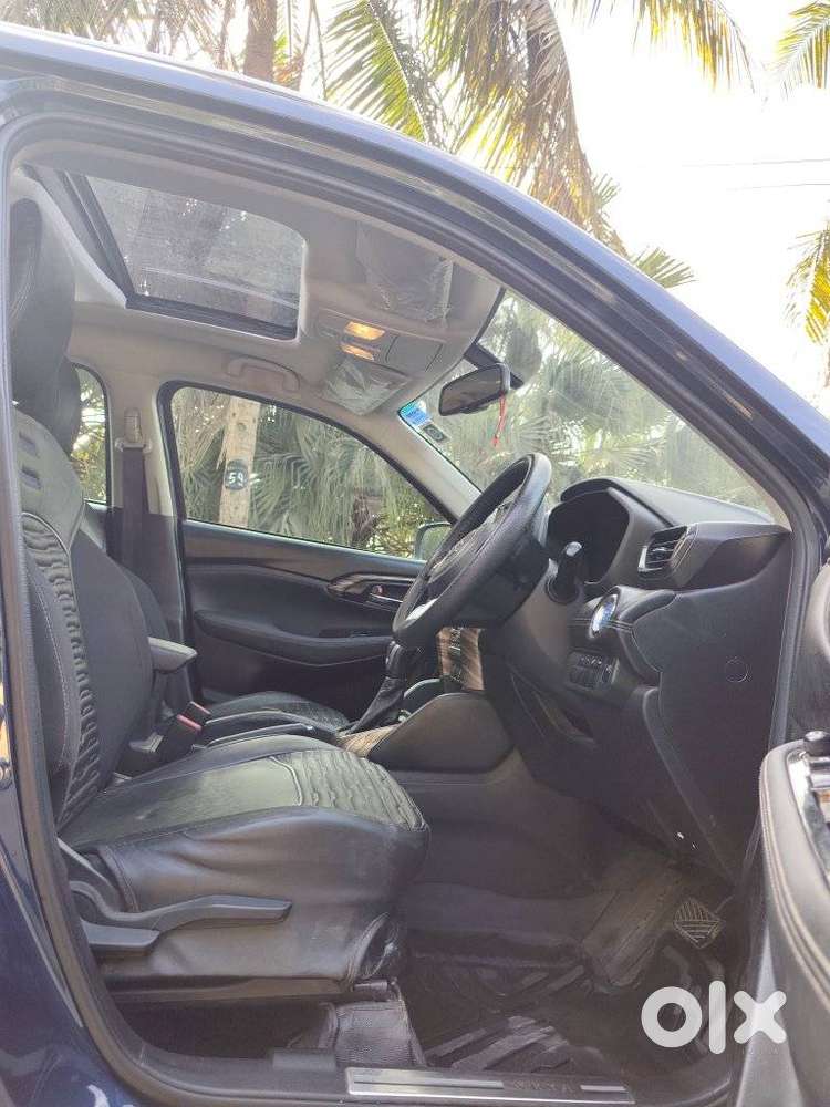 Maruti Suzuki Grand Vitara 1.5 Zeta Smart Hybrid At, 2022, Petrol