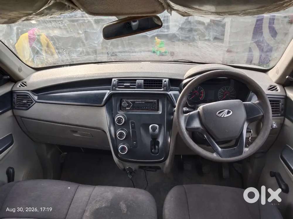Cng Mahindra Kuv100 2017 K6 Plus