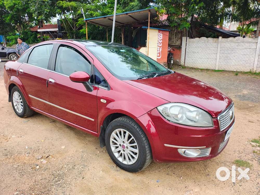 Fiat Linea Emotion Pack 1.4 Top Model  New Condition