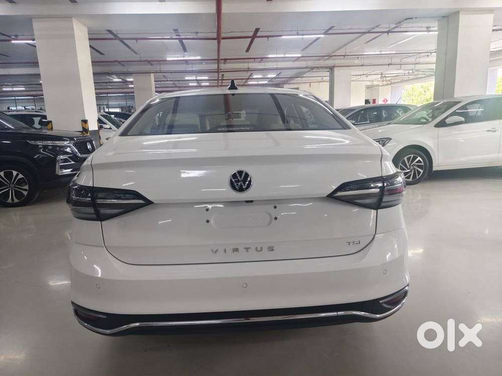 Volkswagen Virtus Topline 1.0 Tsi Mt, 2025