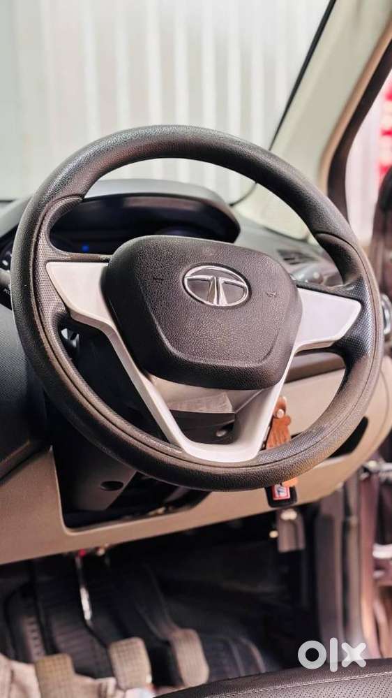 Tata Tiago 1.2 Revotron Xt (o), 2016, Diesel