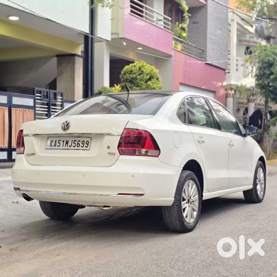 Volkswagen Vento 1.5 TDI Highline AT, 2016, Diesel