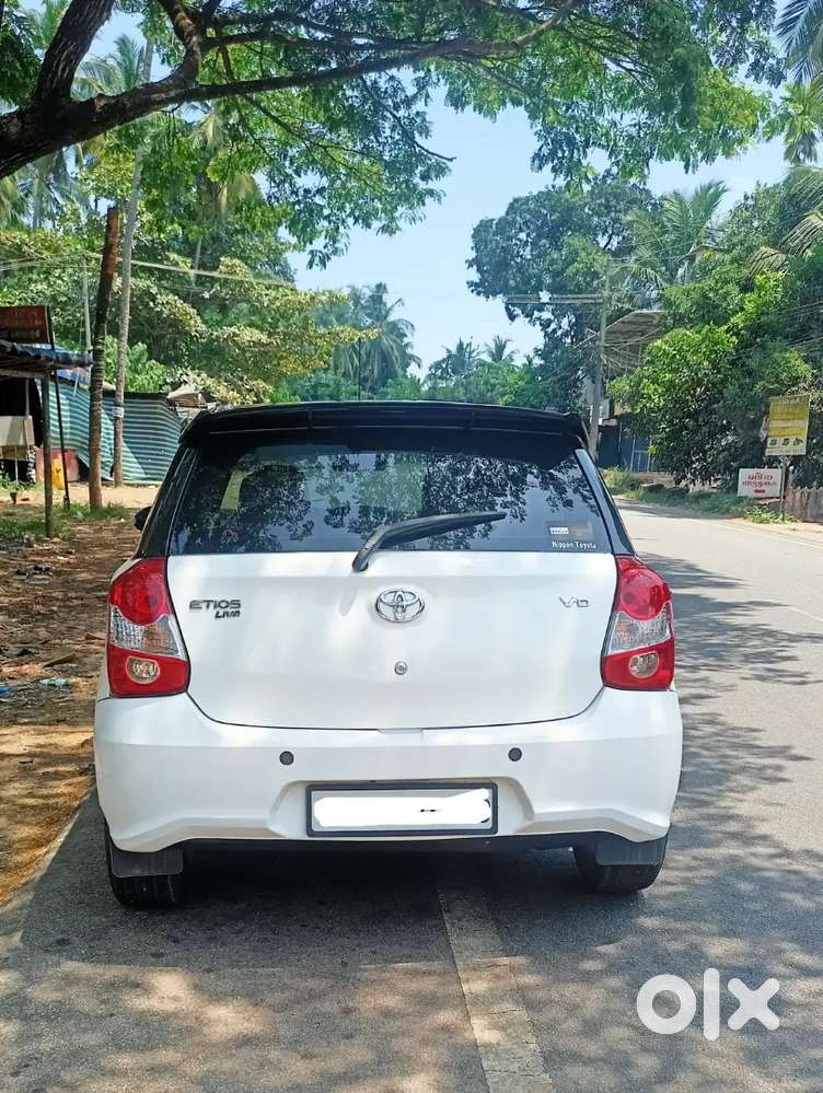 Toyota Etios Liva 2019