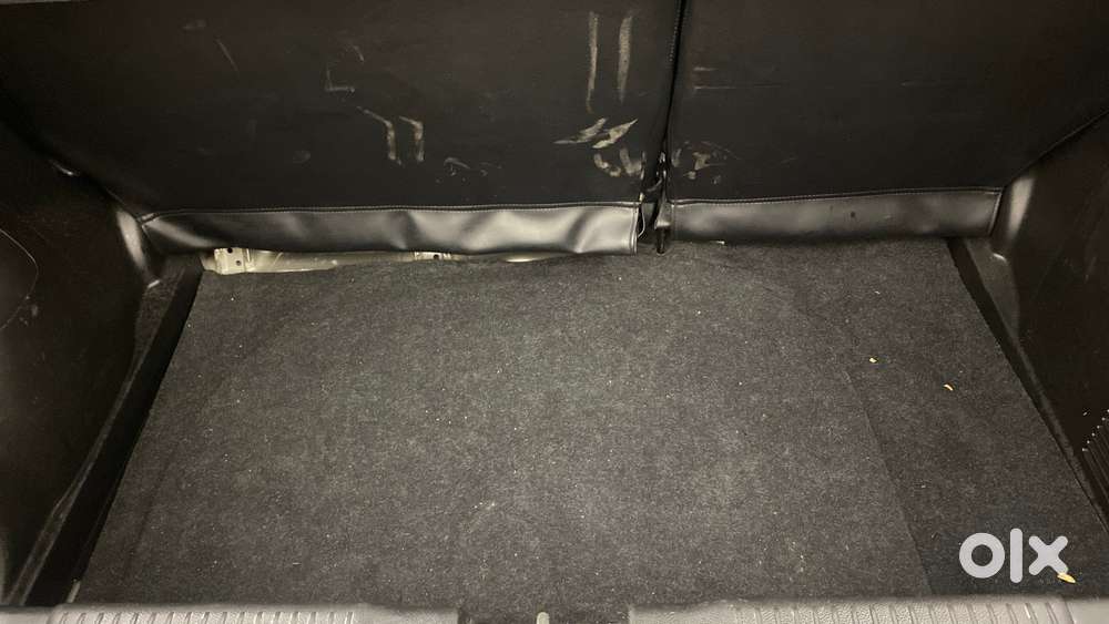 Maruti Suzuki Swift Amt Zxi, 2022, Petrol