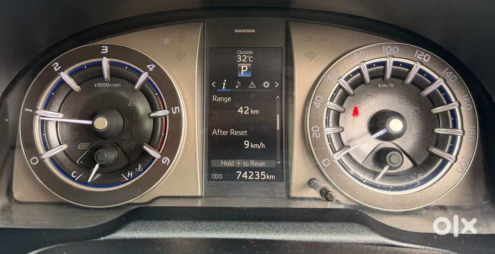 Toyota Innova Crysta 2.4 Z 7 Str, 2022, Diesel