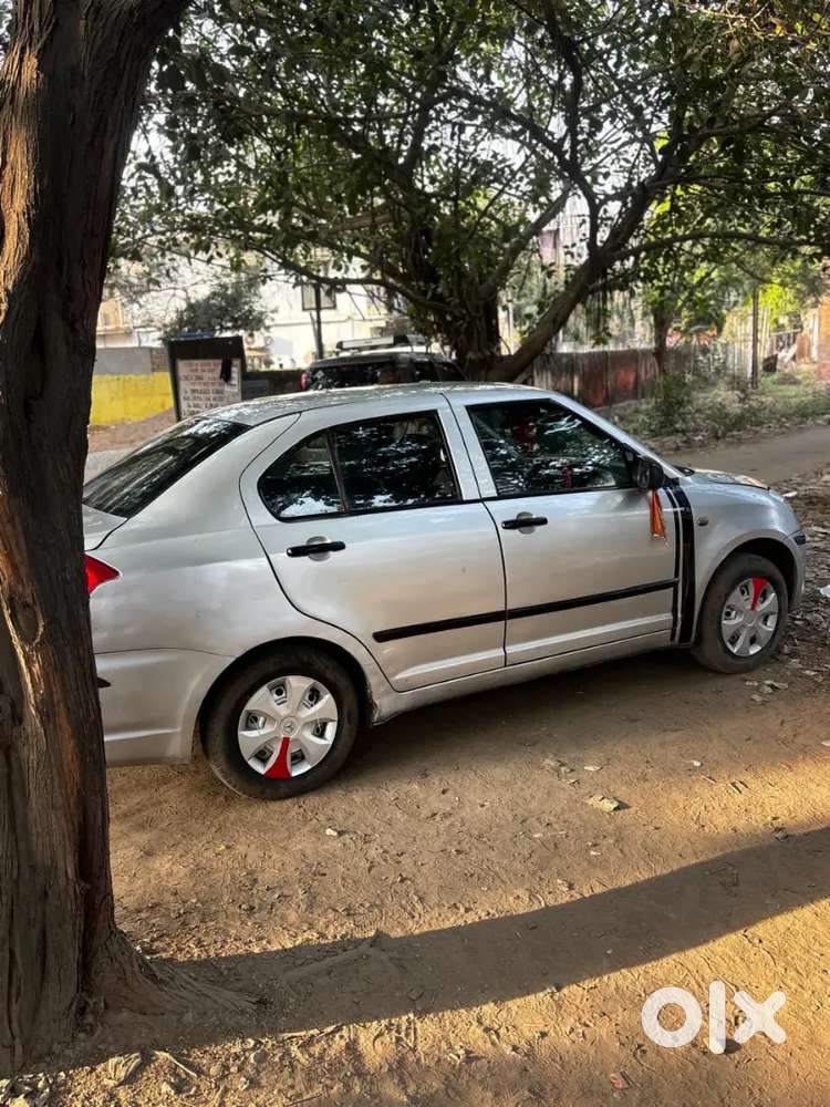 Maruti Suzuki Swift Dzire 2011 Petrol 80000 Km Driven