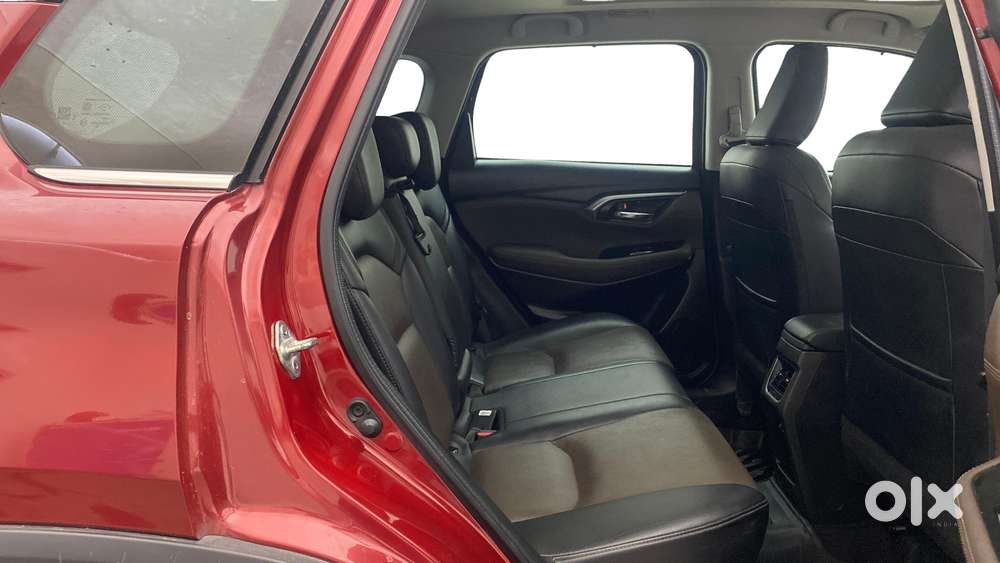 Toyota Urban Cruiser Hyryder 1.5 V Hybrid, 2023, Petrol