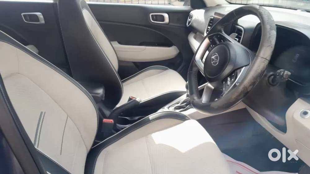 Hyundai Venue 1.0 Sx (o) Turbo Dct, 2023, Petrol
