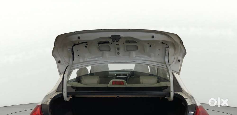 Maruti Suzuki Swift Dzire Vxi 1.2, 2015, Petrol