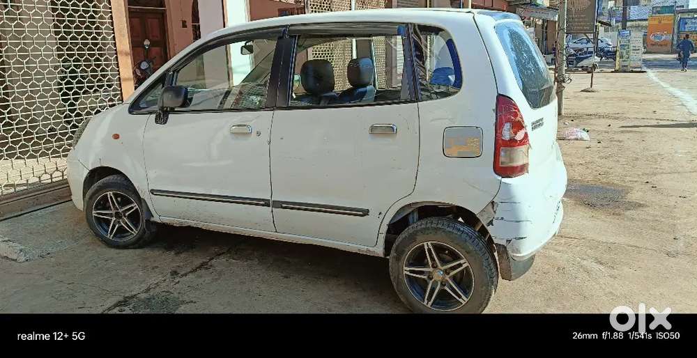 Maruti Suzuki Estilo 2010