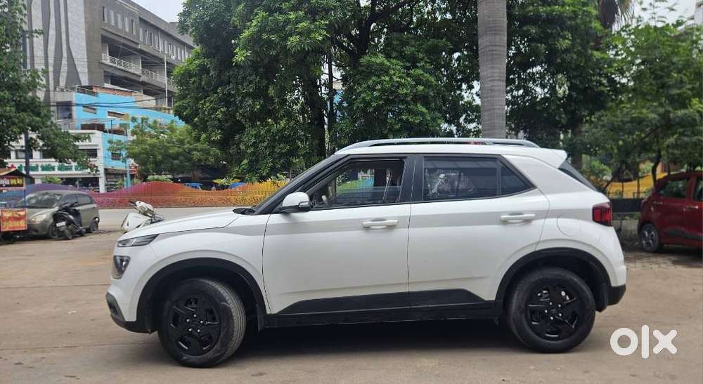Hyundai Venue S Plus Mt 1.2 Kappa, 2021, Petrol