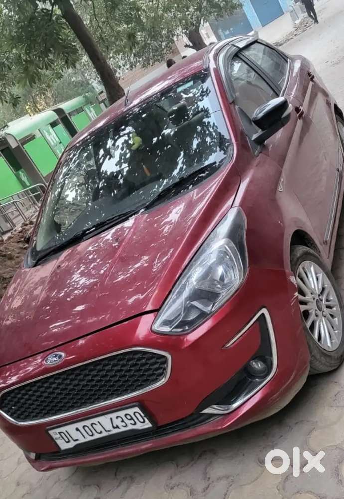 Ford Figo Aspire Petrol Cng On Papper
Running: 60000 Km.