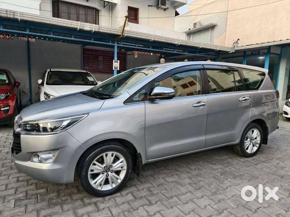 Toyota Innova Crysta 2.8 Z, 2019