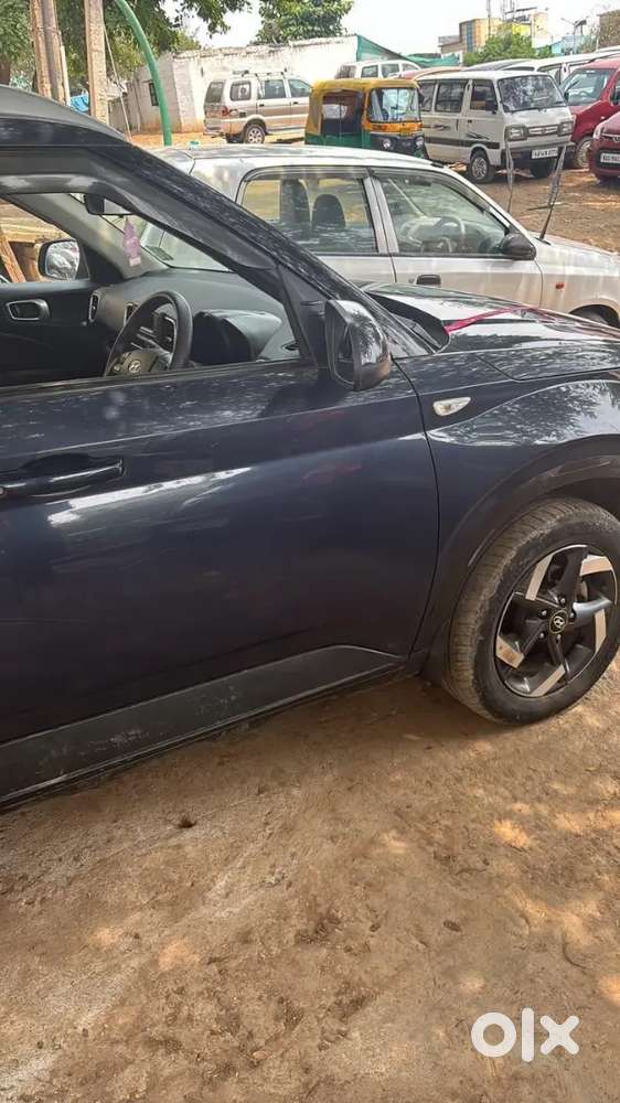 Hyundai Venue 2021 Petrol Good Condition